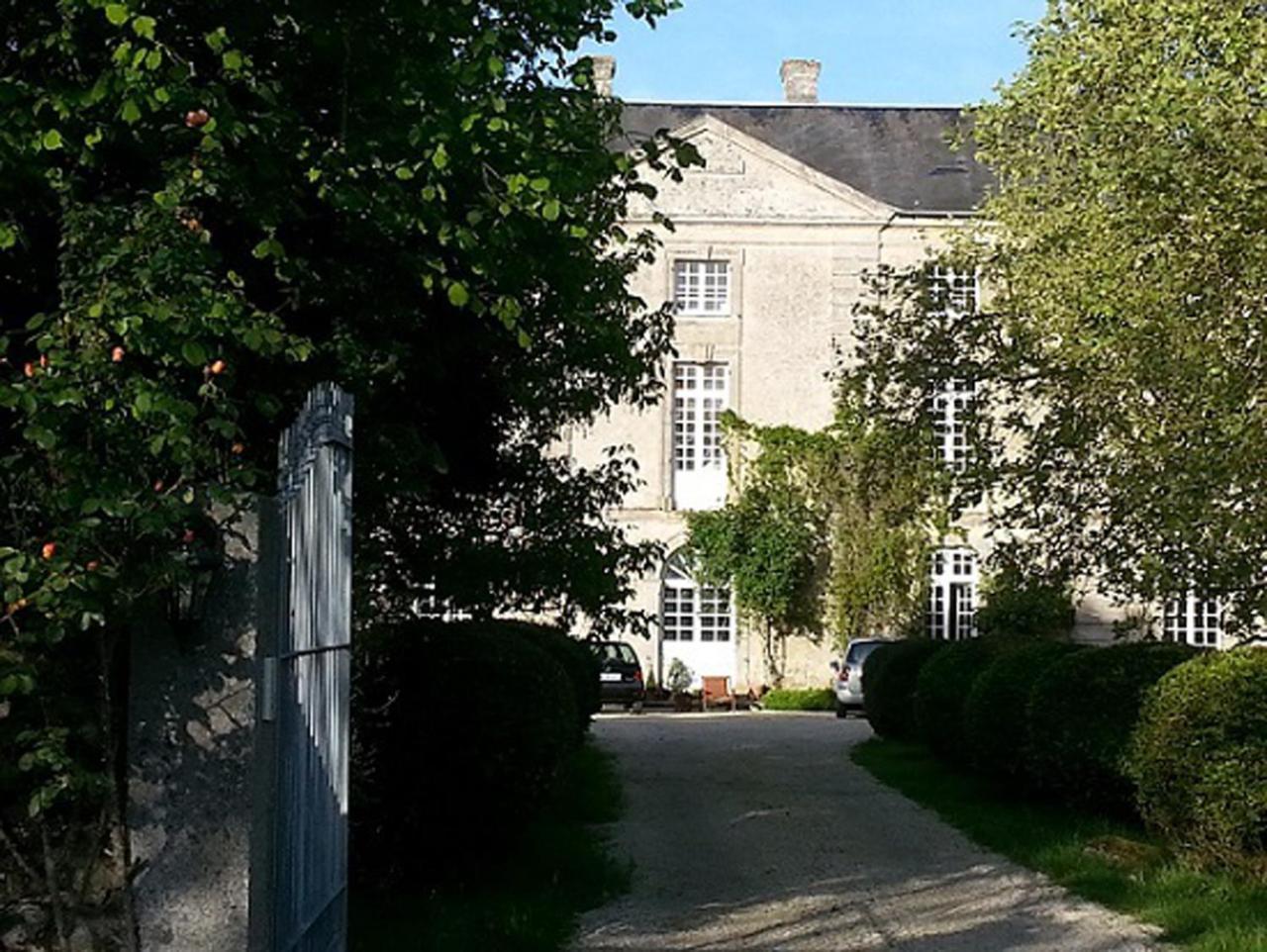 Вилла L'Orangerie Du Grand Jardin Conde-sur-Seulles Экстерьер фото